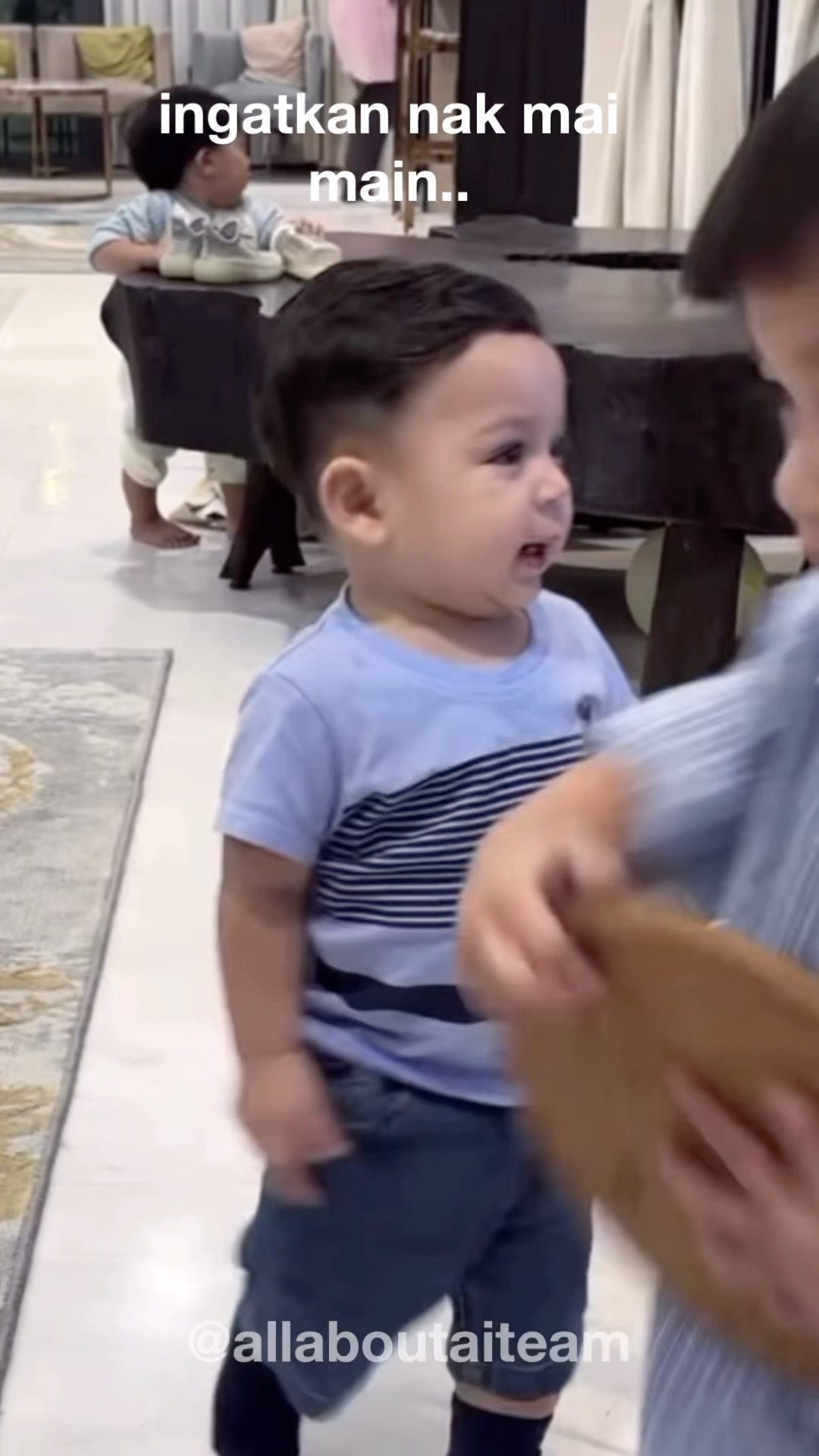 Riaz Dalam Hati “Cite Kartun Main Pulok Doh!!” ? #riaz #aiteam